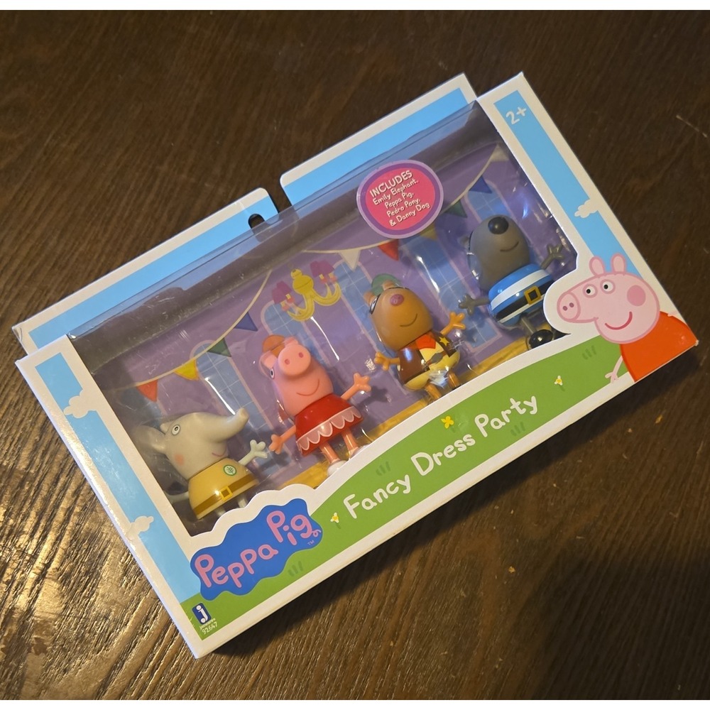 Peppa Pig Fancy Dress Party Playset with 4 Figures Jazwares 92647 New